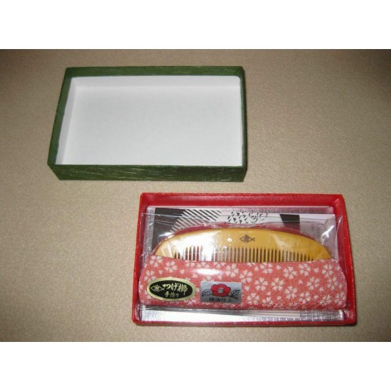 Japanese Satsuma Boxwood Comb for Women