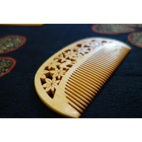 Japanese hair comb Tsuge Boxwood Deer and Maples design handmade JAPAN F/S