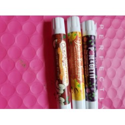 Perfectly Posh  25 assorted lip balms