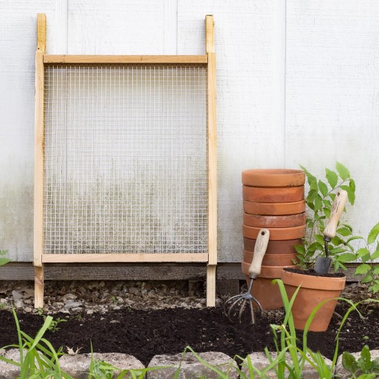 Cedar Garden Sifter for Compost, Dirt and Potting Soil - Made in The USA - Sustainable Cedar - Heavy Duty Stainless Grate (Wheelbarrow)