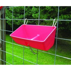 FF16RED 9 Quart Heavy Duty Plastic Feed Trough Bucket Fence Feeder with Clips for Livestock & Pets, Red (6 Pack)